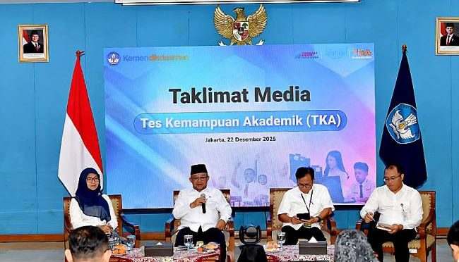 Kemendikdasmen Rp52,12 T untuk 2026: Akankah Digitalisasi dan Tes Kemampuan Akademik (TKA) Baru Mampu Mengerek Mutu Pendidikan Indonesia?